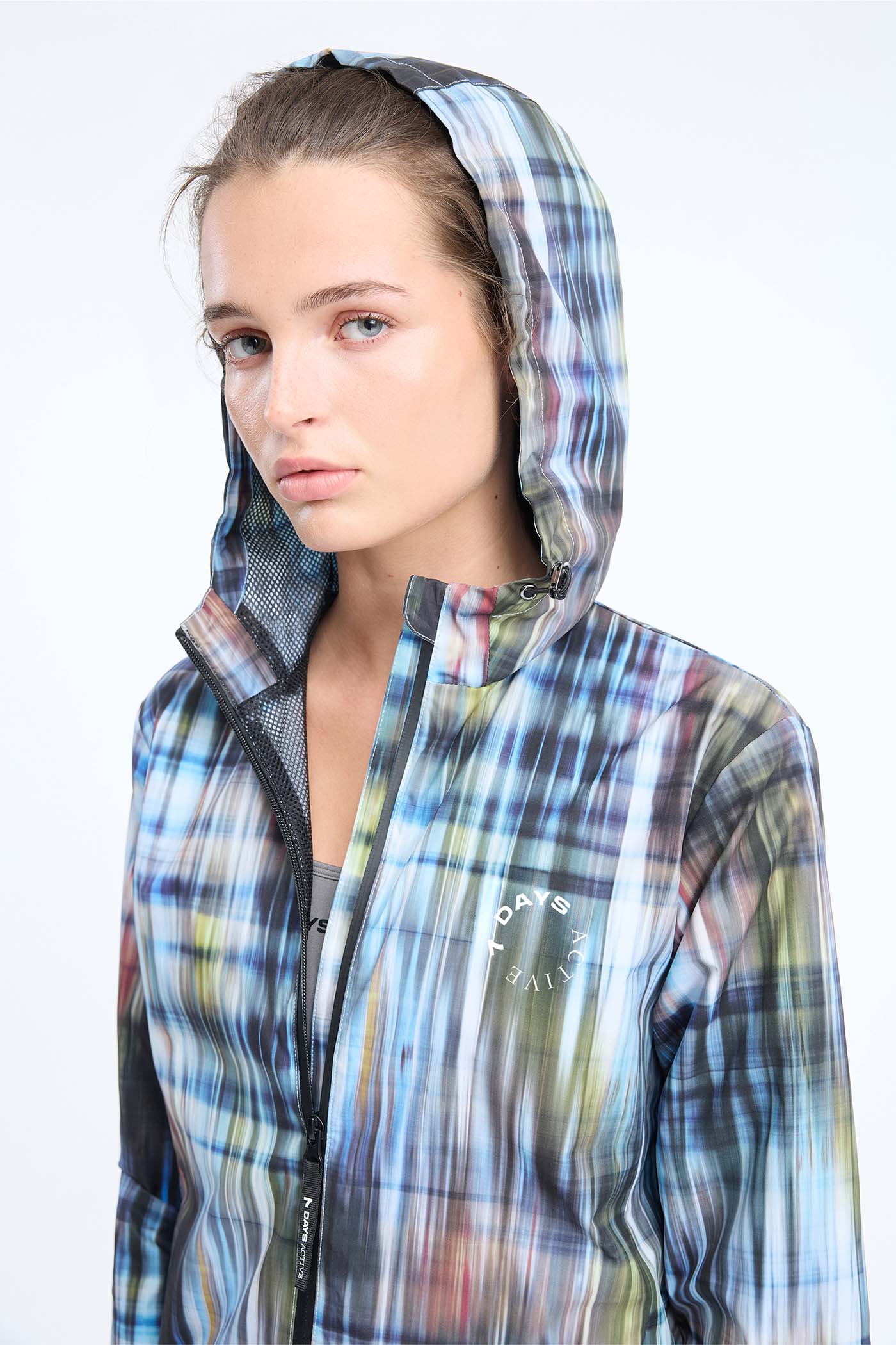 7daysActive_BODY-W-Hooded-Jacket-Mix_3