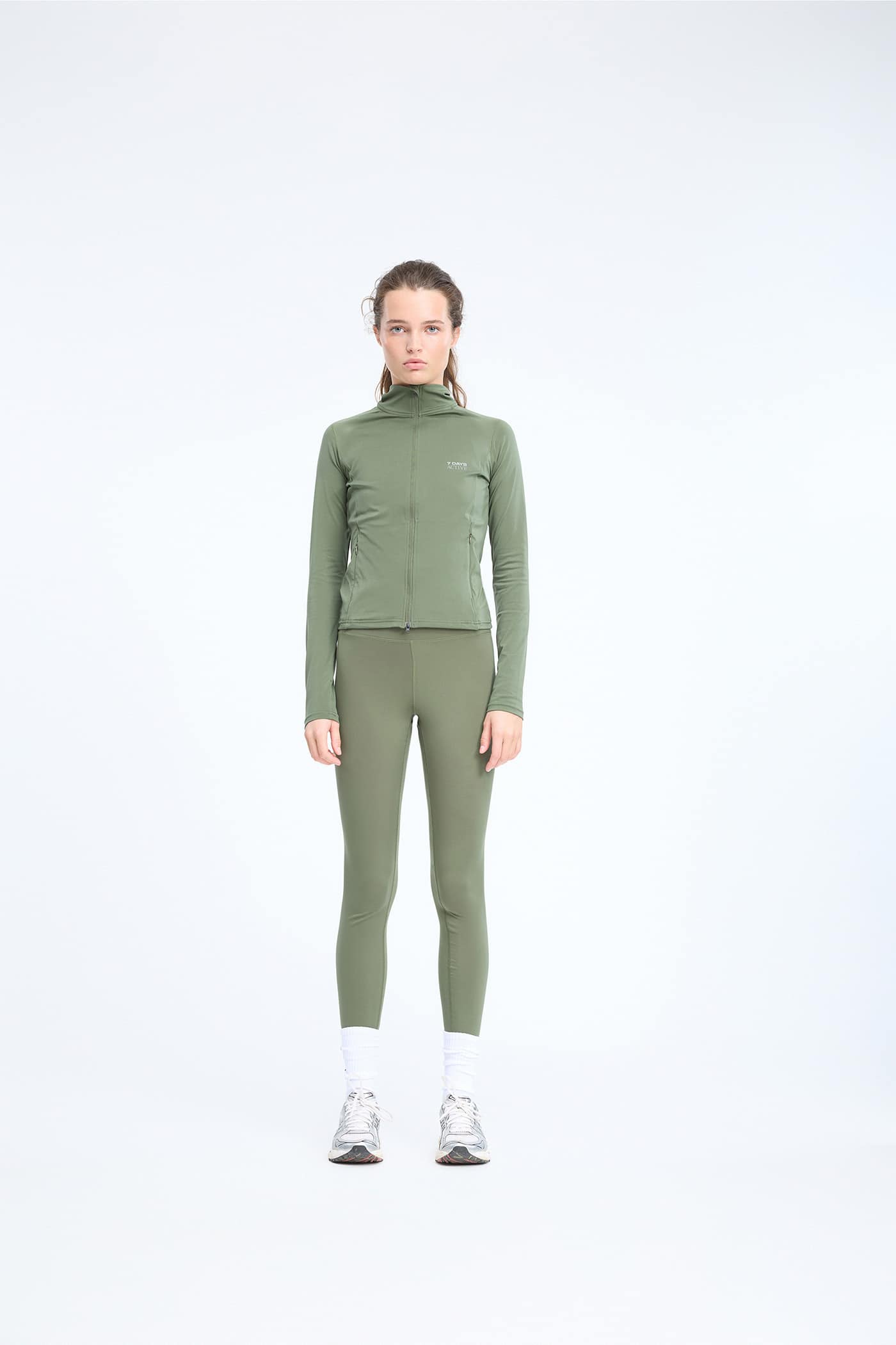 7daysActive_Training-zip-top-dark-olive