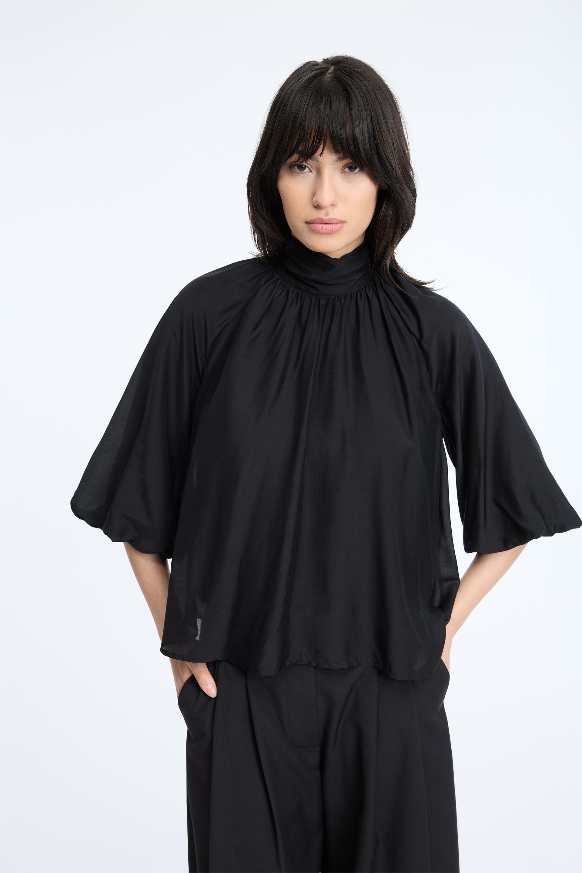 Munthe_Calyppa-top_3