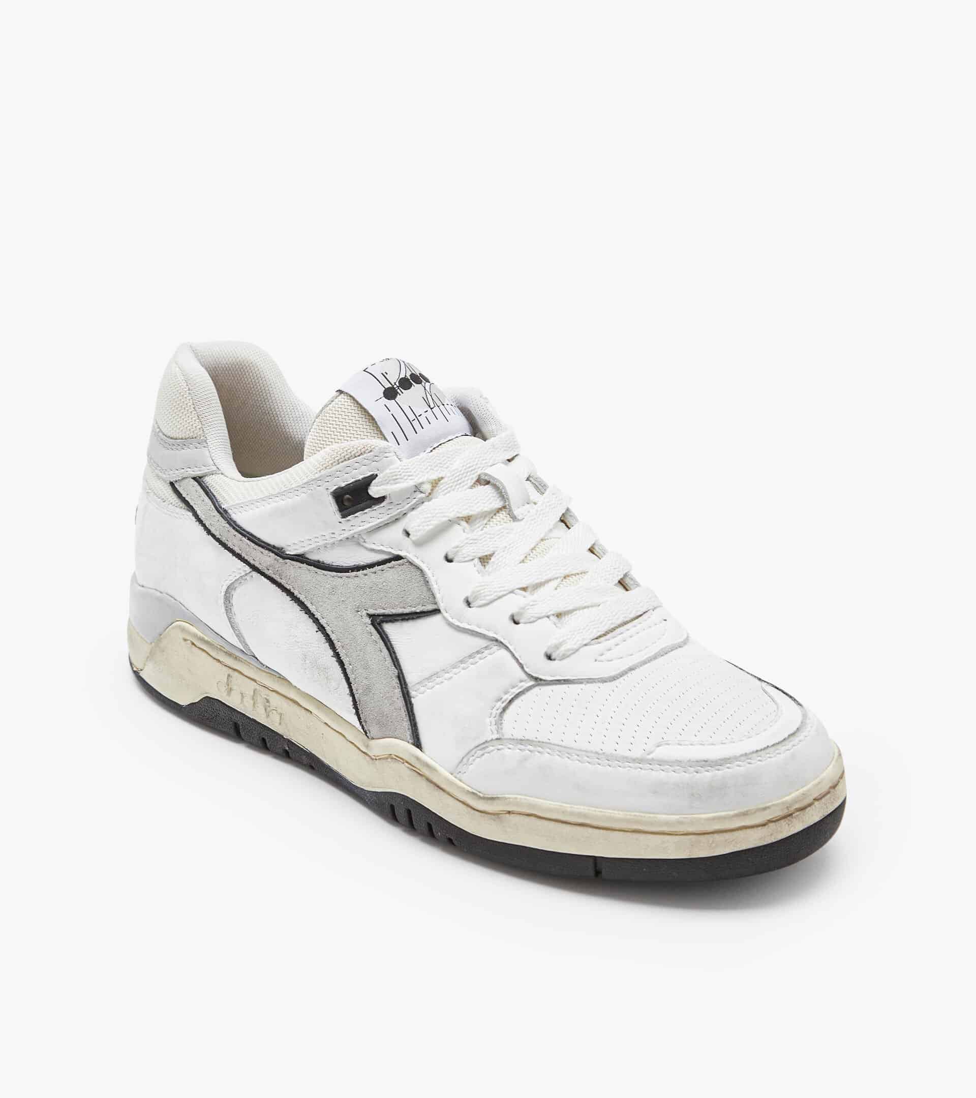 201.180117_C0341_40_HR