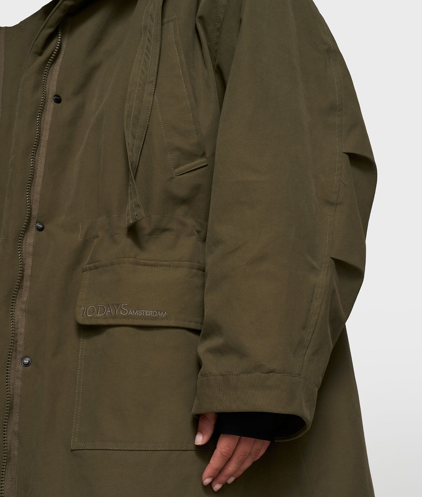 10DAYS_The-Royal-Parka_4
